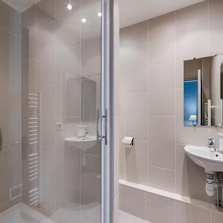 Le Avec Balcon, 2 Pour 4 Personnes - Fr-1-641-25 Tignes